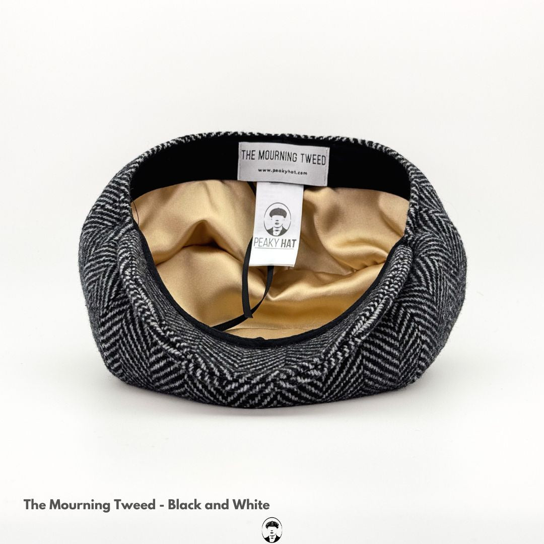 The Mourning Tweed - Black